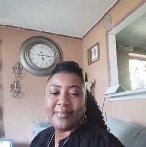 Meet your Posher, Charlene